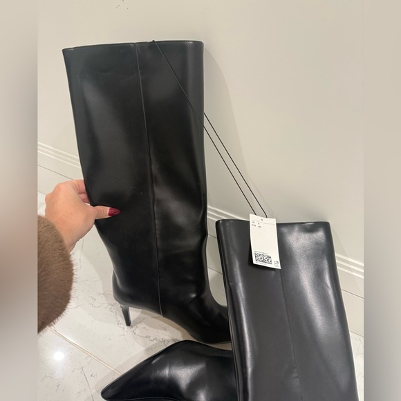 H&M knee high Black Women's Knee-High Boots - Picture 3 of 7